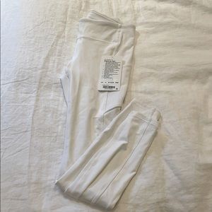 Lululemon speed up tight leggings white, size 4